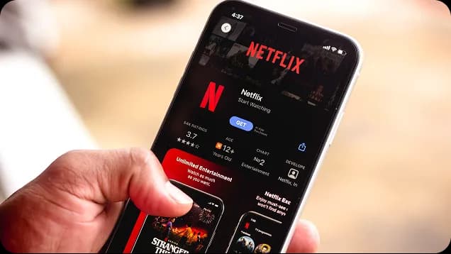 スマートフォンに表示されたNetflix